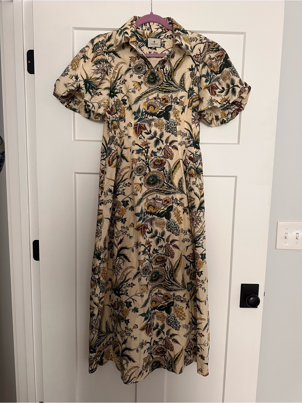 Tuckernuck Delaney Parsley Floral Maxi Dress